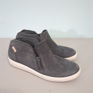 ECCO Soft Low Bootie Nubuck Suede Sz 38 (7) Gray Side Zip Sneaker booties Shoes